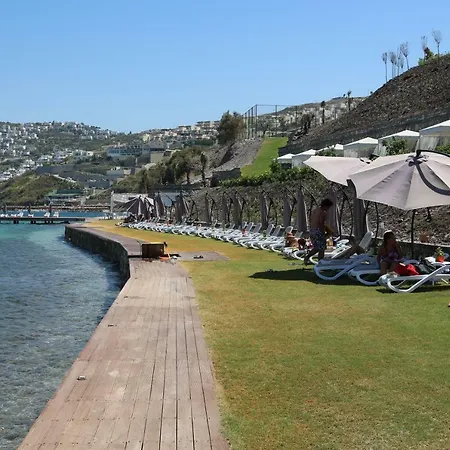 וילה Bodrum Adabuku Luks 2+1 Ozel Plaj Ve Havuzlu