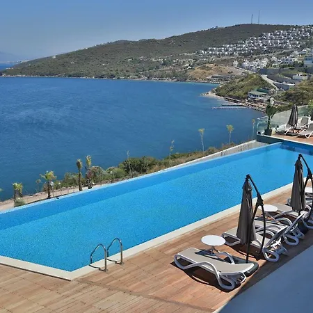 Bodrum Adabuku Luks 2+1 Ozel Plaj Ve Havuzlu * Bogazici
