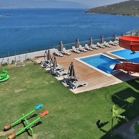 Villa Bodrum Adabuku Luks 2+1 Ozel Plaj Ve Havuzlu